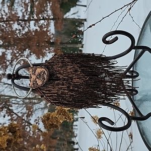 In's small, beaded novelty evening bag